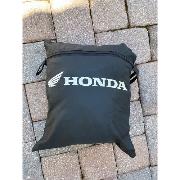 Honda 08P34-MFE-200 Cycle Cover - Picture 3 of 16